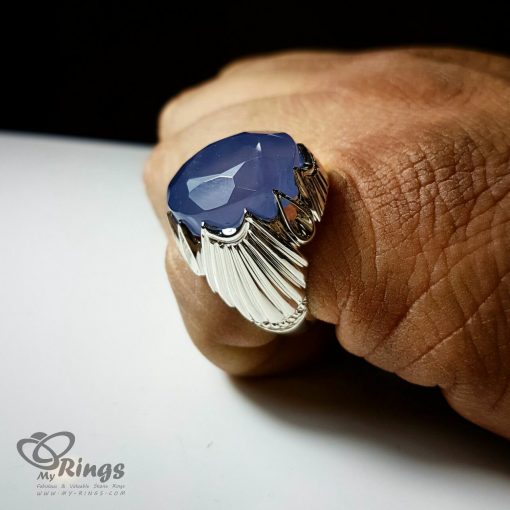 عقيق يمني أزرق مع خاتم فضة مصنوع يدوياً