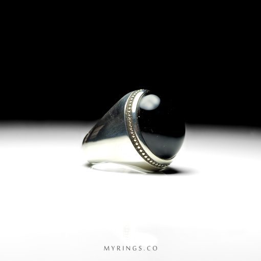 Black Yemeni Aqeeq And Handmade Silver Ring MR0131