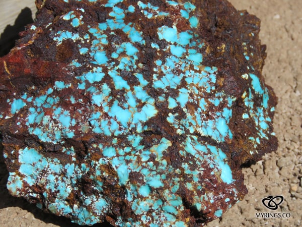 The highest quality turquoise and the most important turquoise mines in Iran