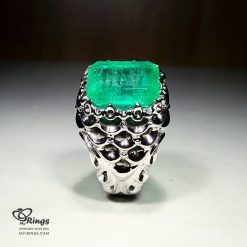 Very Beautiful Natural Emerald With Handmade Silver Ring