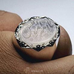 Elegant Hand Engraved White Yemeni Agate With Handmade Men Silver Ring