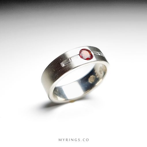 Elegant Super Silver Ring With Red Ruby And Brillinat